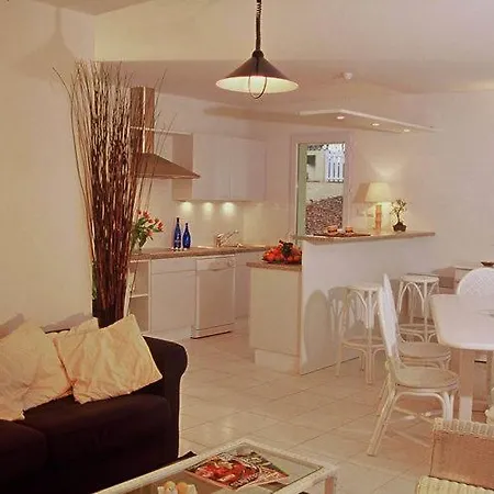 Villa With A Private Pool In Lacanau-ocean Lacanau