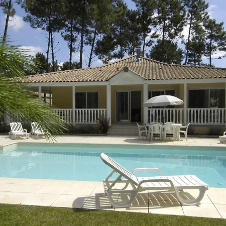 With A Private Pool In Lacanau-ocean Villa Lacanau